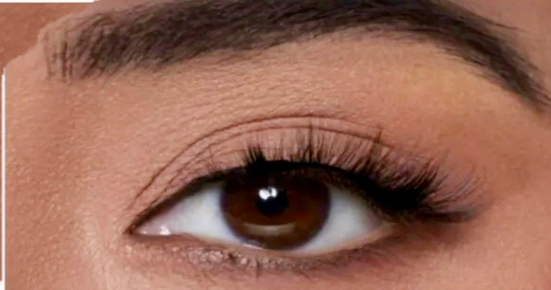 Effet cils à cils Naiya Paris